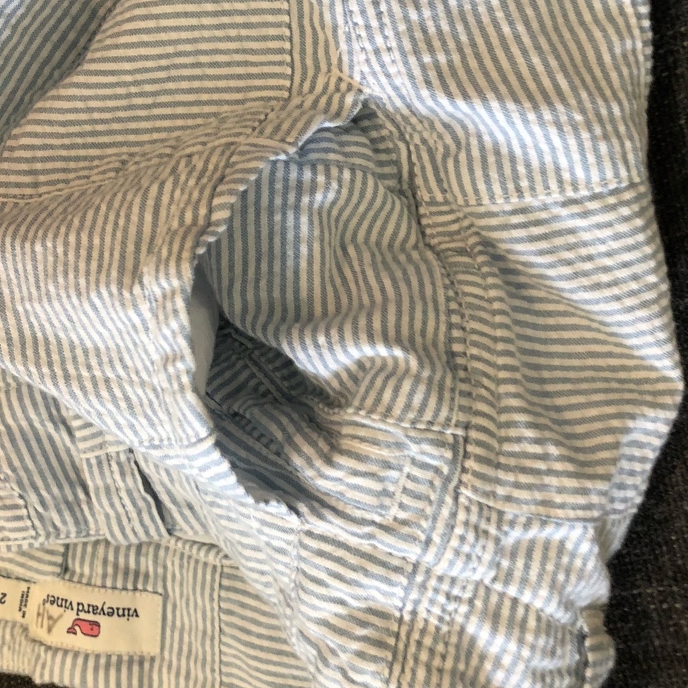 Vineyard Vines Blue Seersucker Women’s Shorts - Picture 5 of 8